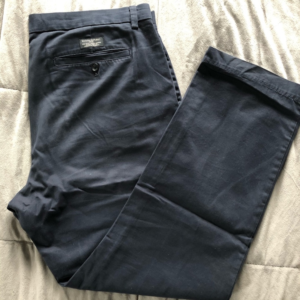 Slight used banana republic “aiden” chino sz 36/30